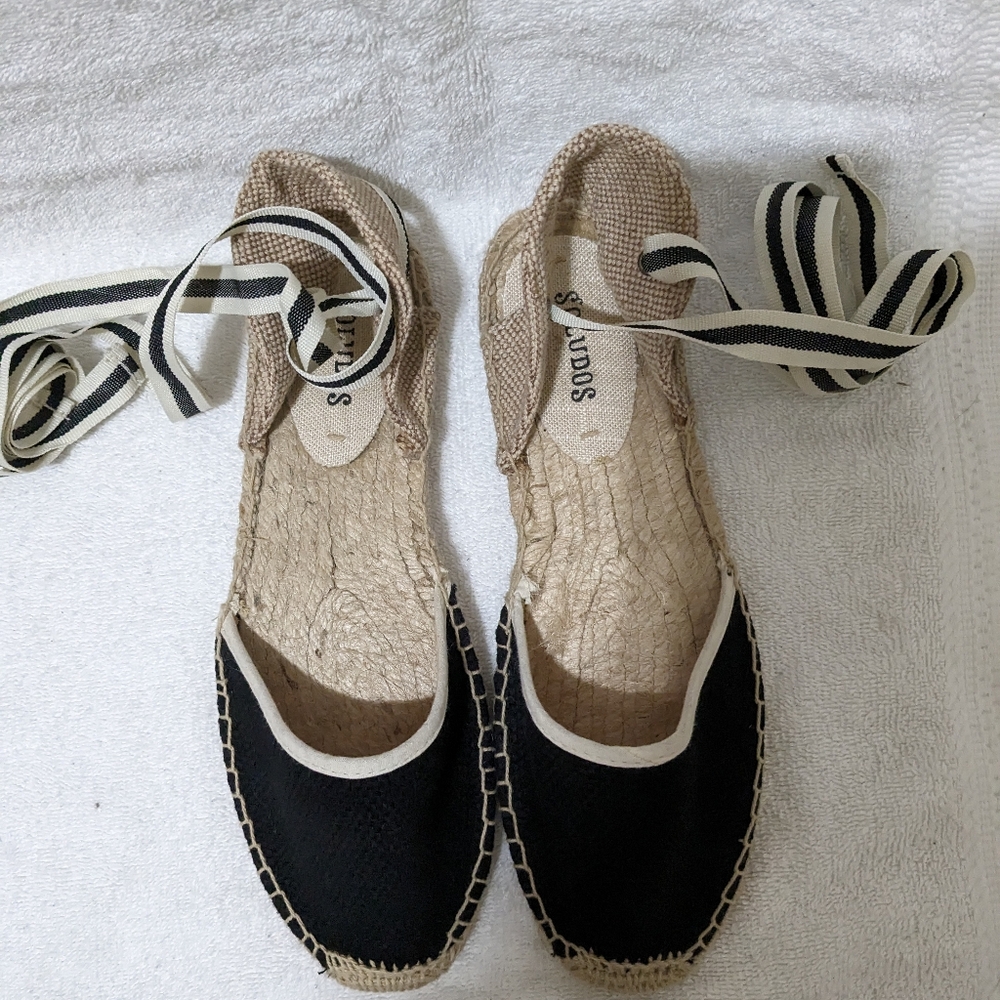 NWB Anthropologie Soludos Black and White Flat Ribbon Ankle Tie Espadrilles Sz 8